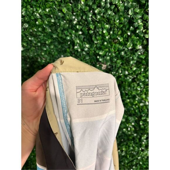 Patagonia Stretch Planing Board Shorts Size 31 Striped Swim Trunks - Picture 5 of 5